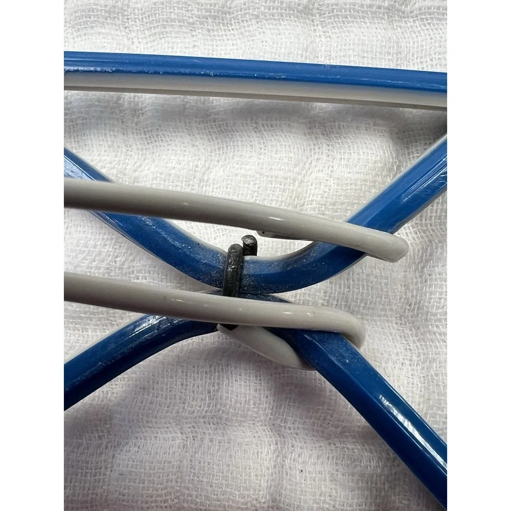 Vintage Folding Wire Travel Clothes Hanger Blue Vinyl Coated Collapsible Luggage